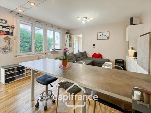 Vente Appartement 4 pièces 43 m2 Pontault Combault