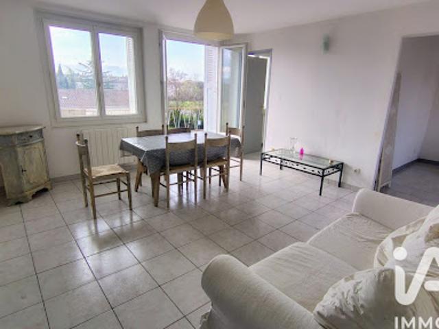 Vente Appartement 4 pièces 52 m2 Carpentras