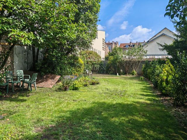 Vente Appartement 4 pièces 57.9 m2 Versailles