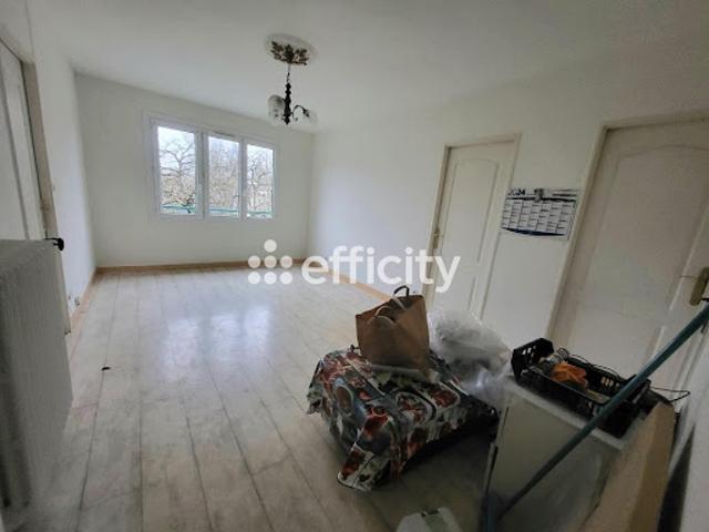 Vente Appartement 4 pièces 58.19 m2 Clichy sous Bois