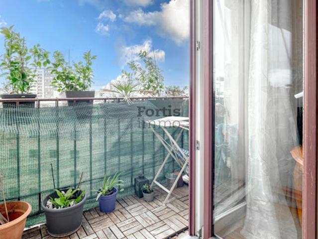 Vente Appartement 4 pièces 59.14 m2 Paris 20ème
