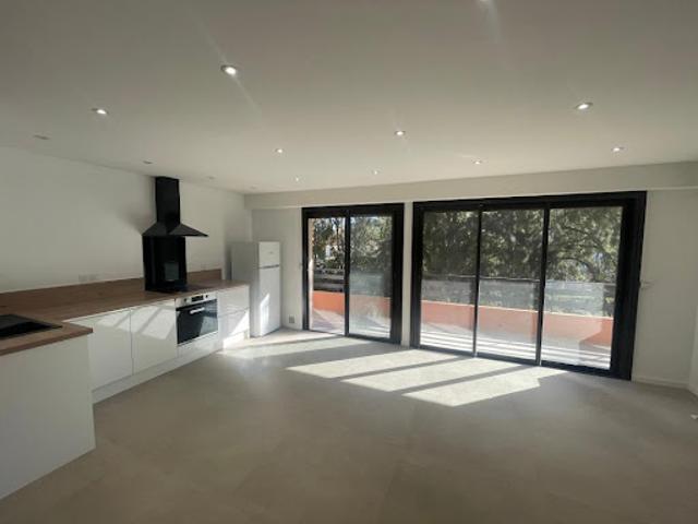 Vente Appartement 4 pièces 59 m2 Cavalaire sur Mer