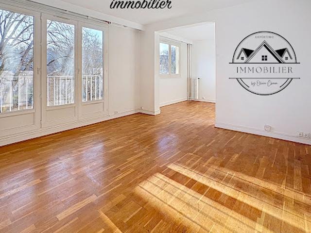 Vente Appartement 4 pièces 63.67 m2 Saint Germain en Laye