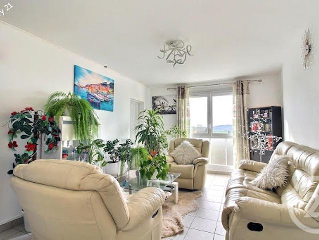 Vente Appartement 4 pièces 63.05 m2 Chateau thierry