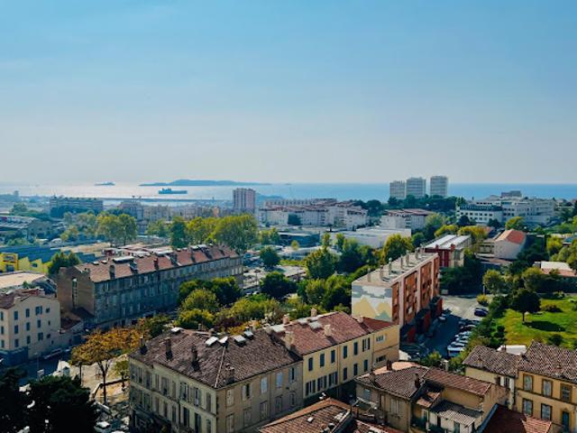 Vente Appartement 4 pièces 63 m2 Marseille 15ème