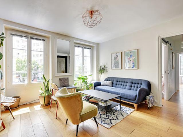 Vente Appartement 4 pièces 60.65 m2 Paris 10ème