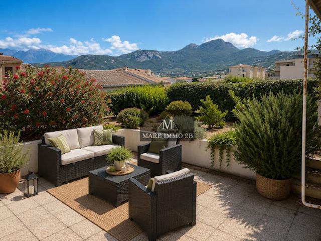 Vente Appartement 4 pièces 60 m2 Calvi