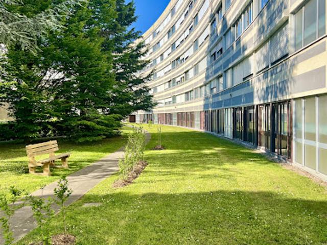 Vente Appartement 4 pièces 61.41 m2 Roanne