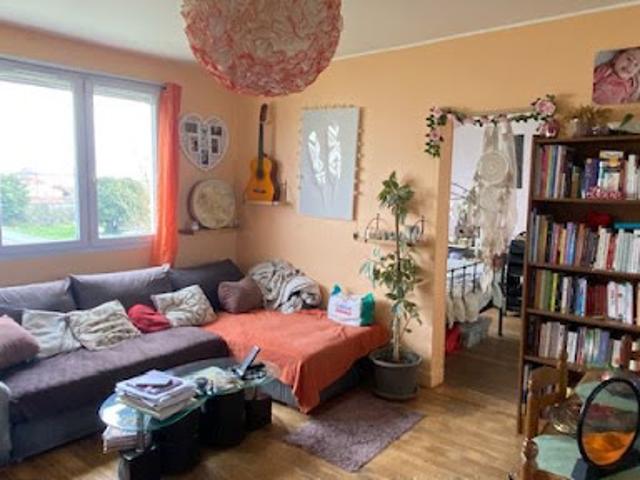 Vente Appartement 4 pièces 61.98 m2 Rochefort