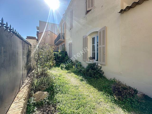 Vente Appartement 4 pièces 67.99 m2 La Seyne sur Mer