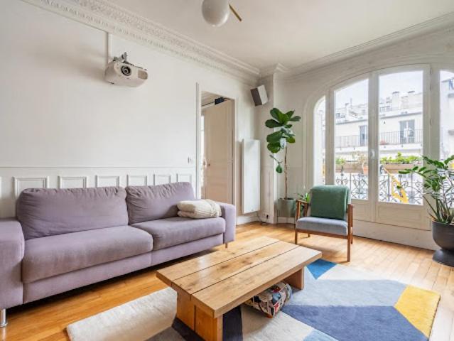 Vente Appartement 4 pièces 64 m2 Paris 18ème