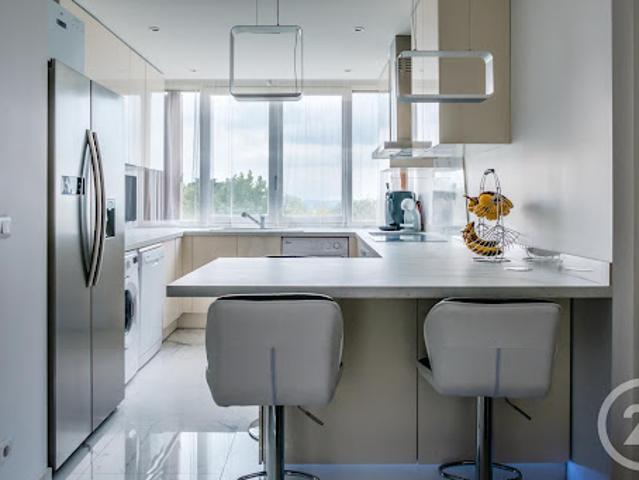 Vente Appartement 4 pièces 65.47 m2 Fontenay le Fleury