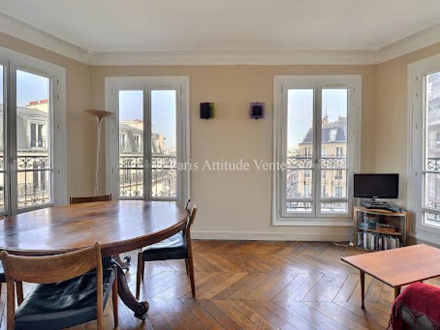 Vente Appartement 4 pièces 65.65 m2 Paris 10ème