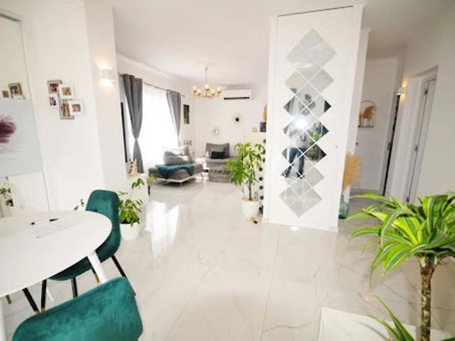 Vente Appartement 4 pièces 65.9 m2 La Seyne sur Mer
