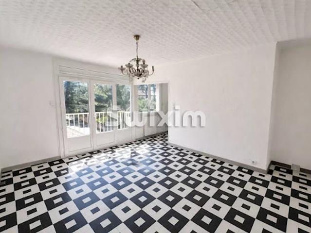 Vente Appartement 4 pièces 65 m2 Bagnols sur ceze