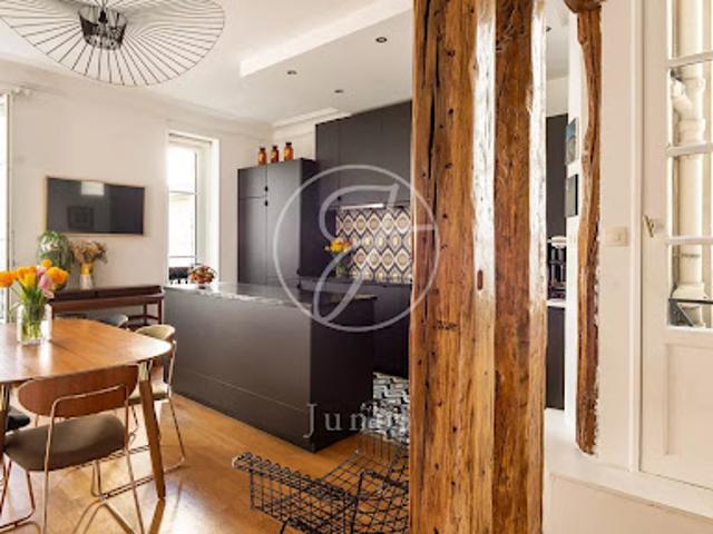 Vente Appartement 4 pièces 66.48 m2 Paris 17ème