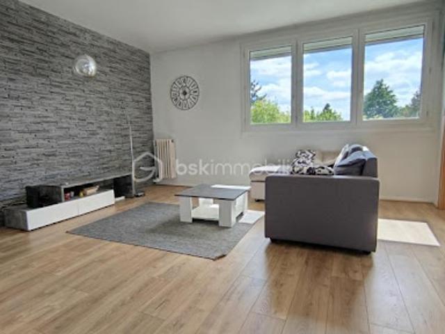 Vente Appartement 4 pièces 68.75 m2 Joue les tours