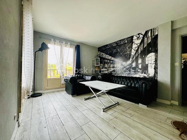 Vente Appartement 4 pièces 68 m2 Chilly Mazarin