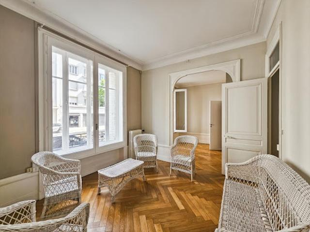 Vente Appartement 4 pièces 68.82 m2 Lyon 6ème