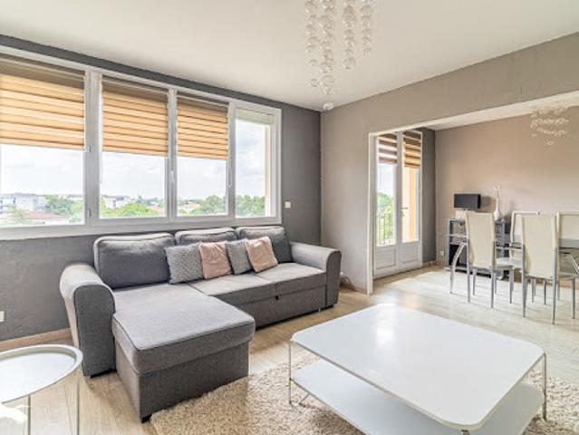 Vente Appartement 4 pièces 68 m2 Merignac