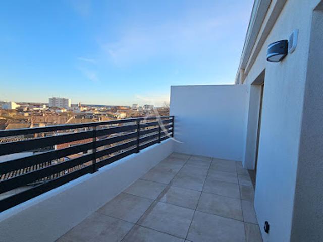 Vente Appartement 4 pièces 73.51 m2 Nimes