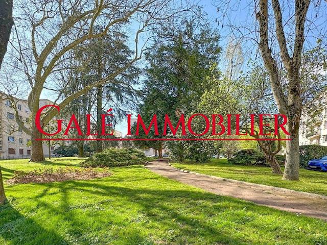 Vente Appartement 4 pièces 73.69 m2 Bourg la Reine