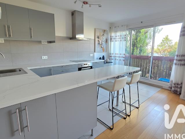 Vente Appartement 4 pièces 73 m2 L'hay les roses