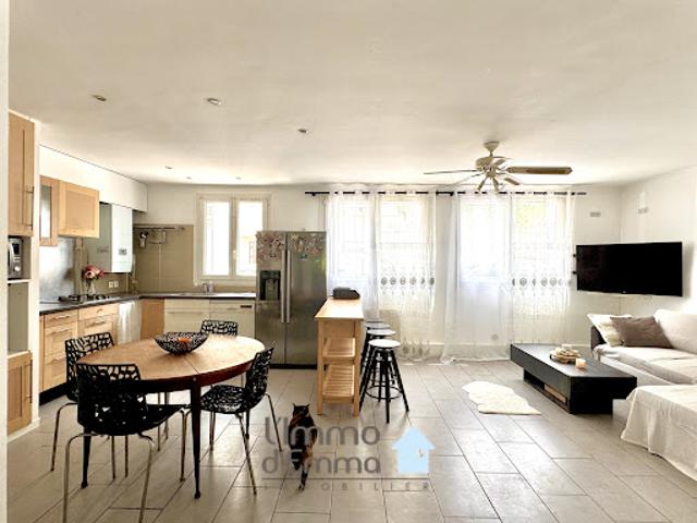 Vente Appartement 4 pièces 73 m2 Marseille 8ème