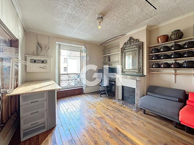 Vente Appartement 4 pièces 70.9 m2 Paris 20ème
