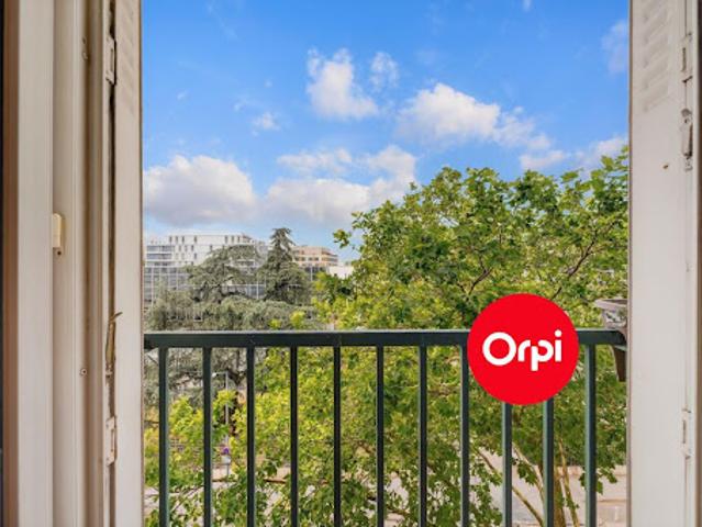 Vente Appartement 4 pièces 70.52 m2 Venissieux