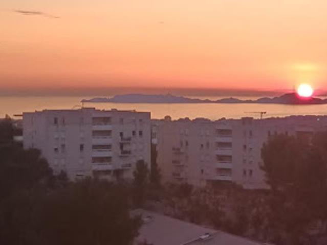 Vente Appartement 4 pièces 70 m2 Marseille 9ème