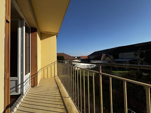 Vente Appartement 4 pièces 70 m2 Montluçon