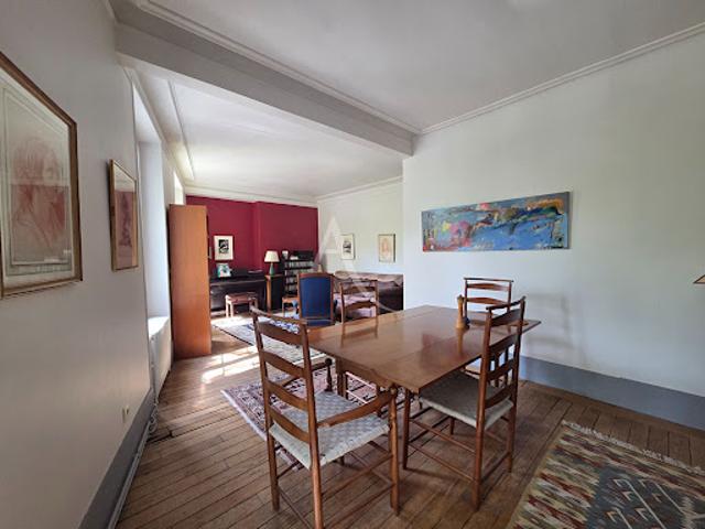 Vente Appartement 4 pièces 70 m2 Paris 10ème