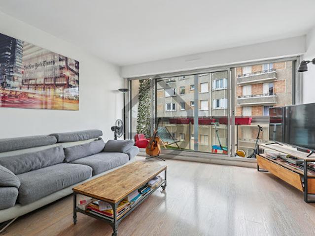 Vente Appartement 4 pièces 70 m2 Paris 19ème