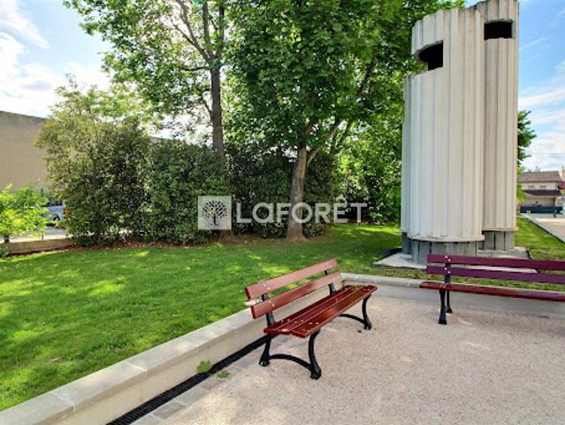 Vente Appartement 4 pièces 70 m2 Rueil Malmaison