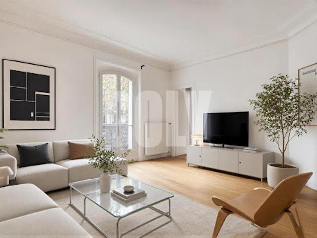 Vente Appartement 4 pièces 71 m2 Paris 18ème