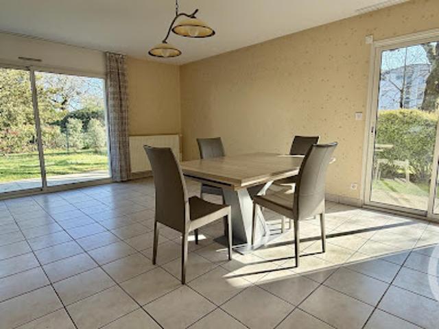 Vente Appartement 4 pièces 72.4 m2 Vannes