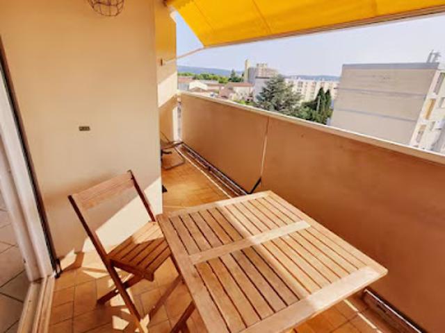 Vente Appartement 4 pièces 72.62 m2 Marignane