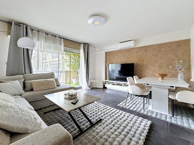 Vente Appartement 4 pièces 72.81 m2 Marseille 11ème
