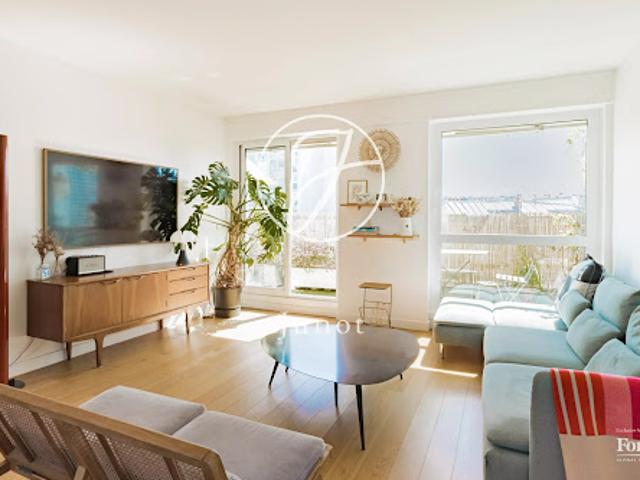 Vente Appartement 4 pièces 72.13 m2 Paris 15ème
