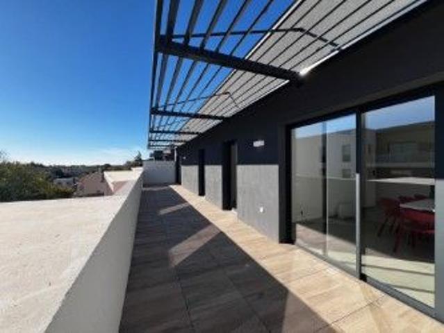 Vente Appartement 4 pièces 72 m2 Lunel