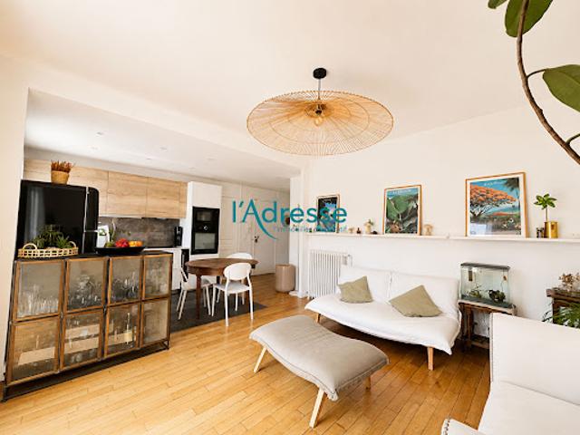 Vente Appartement 4 pièces 72 m2 Nanterre