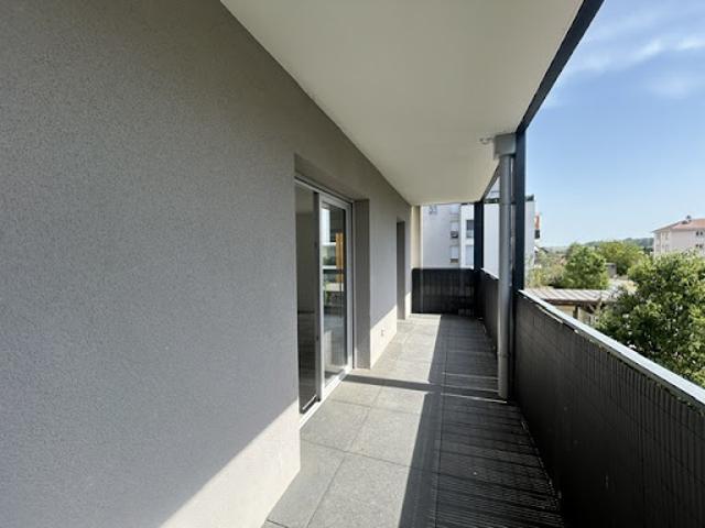 Vente Appartement 4 pièces 77.4 m2 Melun