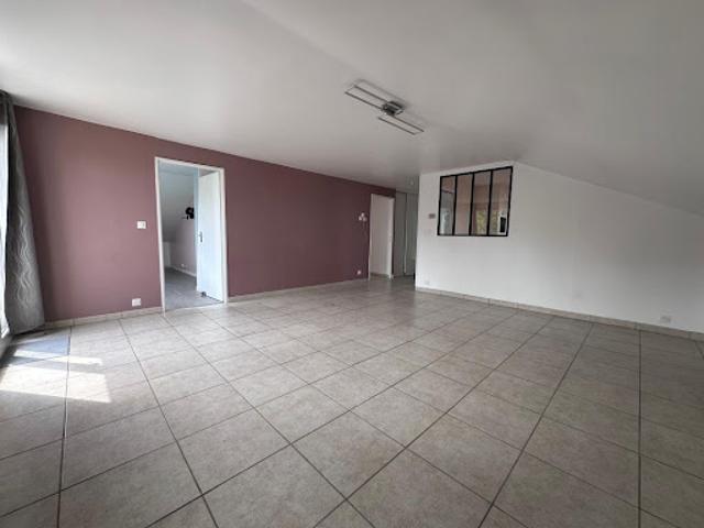 Vente Appartement 4 pièces 77.52 m2 Évry Courcouronnes