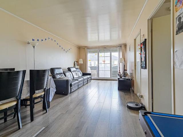 Vente Appartement 4 pièces 77.21 m2 Creteil