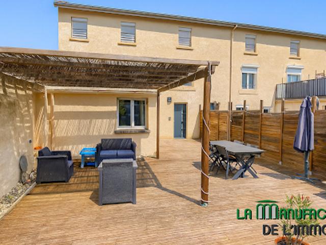Vente Appartement 4 pièces 77.22 m2 L'Etrat