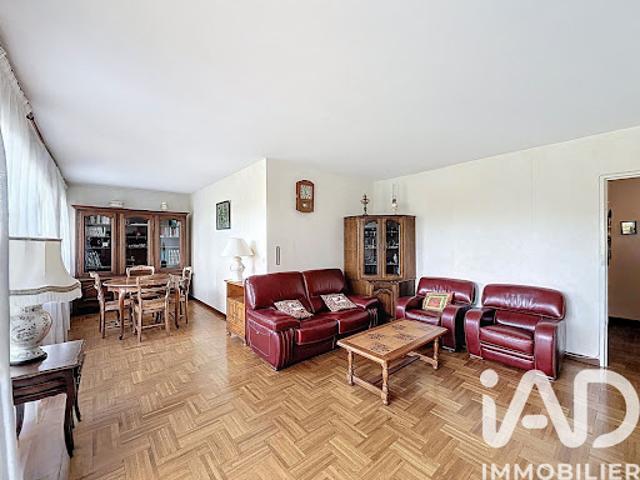 Vente Appartement 4 pièces 77 m2 Verrieres le buisson