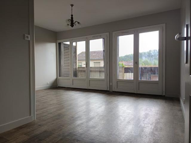 Vente Appartement 4 pièces 66 m2 Aire sur l'Adour