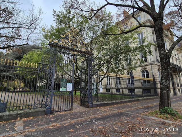 Vente Appartement 4 pièces 77 m2 Bordeaux