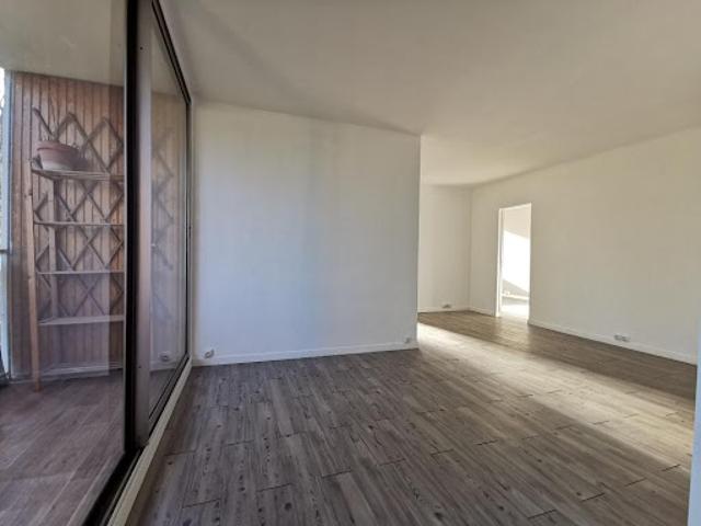 Vente Appartement 4 pièces 77 m2 Boussy Saint Antoine
